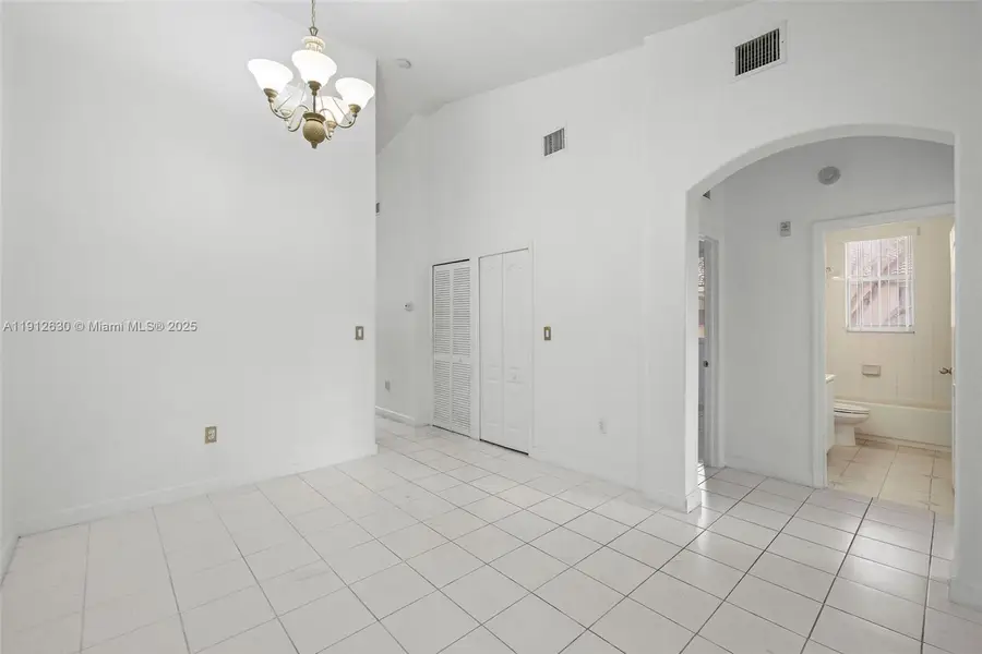 1658 SE 28th Ct #200, Homestead, FL 33035 - Image #2