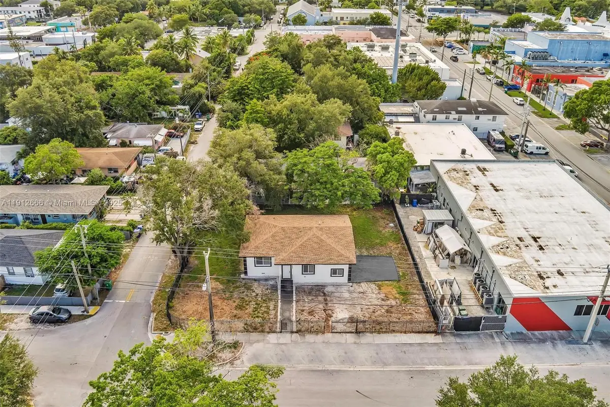 5850 NE 3rd Ave, Miami, FL 33137 - Image #1