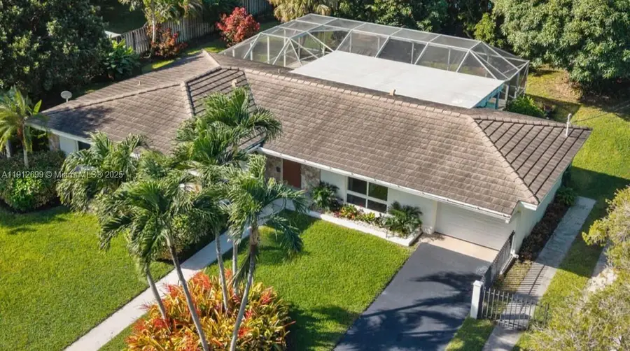 15420 SW 86th Ave, Palmetto Bay, FL 33157 - Image #2