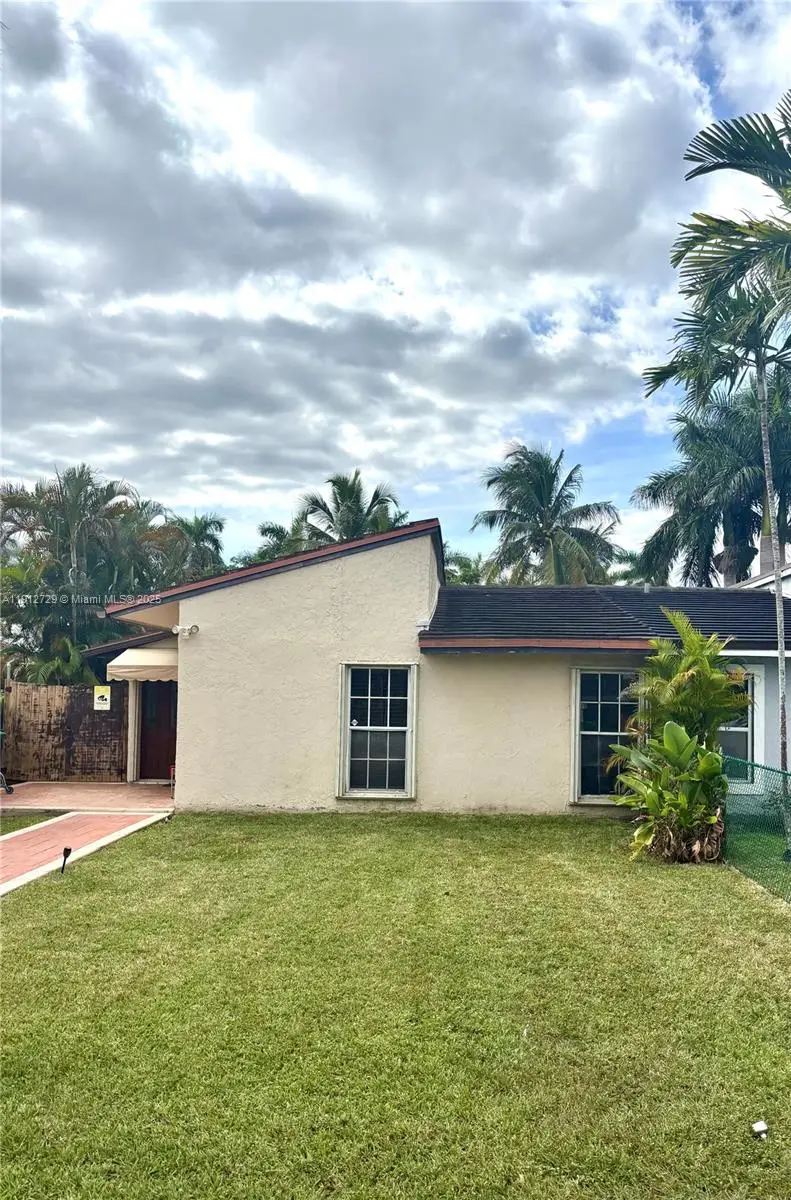 158 Sw 96th Ct #A, Miami, FL 33174 - Image #1