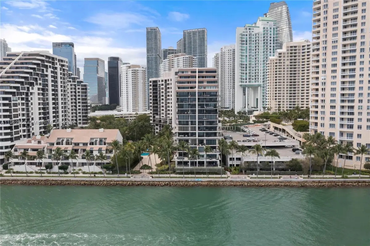 540 Brickell Key Dr #1406, Miami, FL 33131 - Image #1