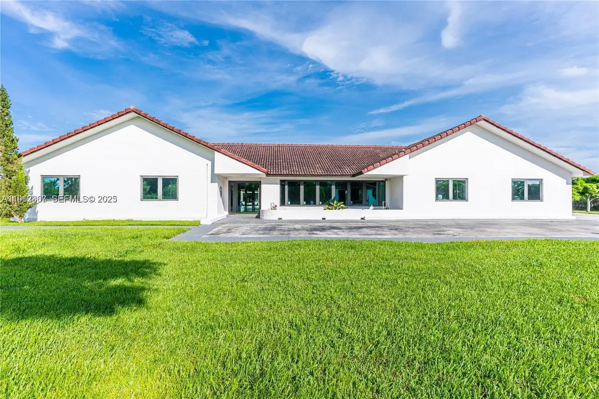 Address Withheld By Seller, Miami, FL 33196 - Image #1