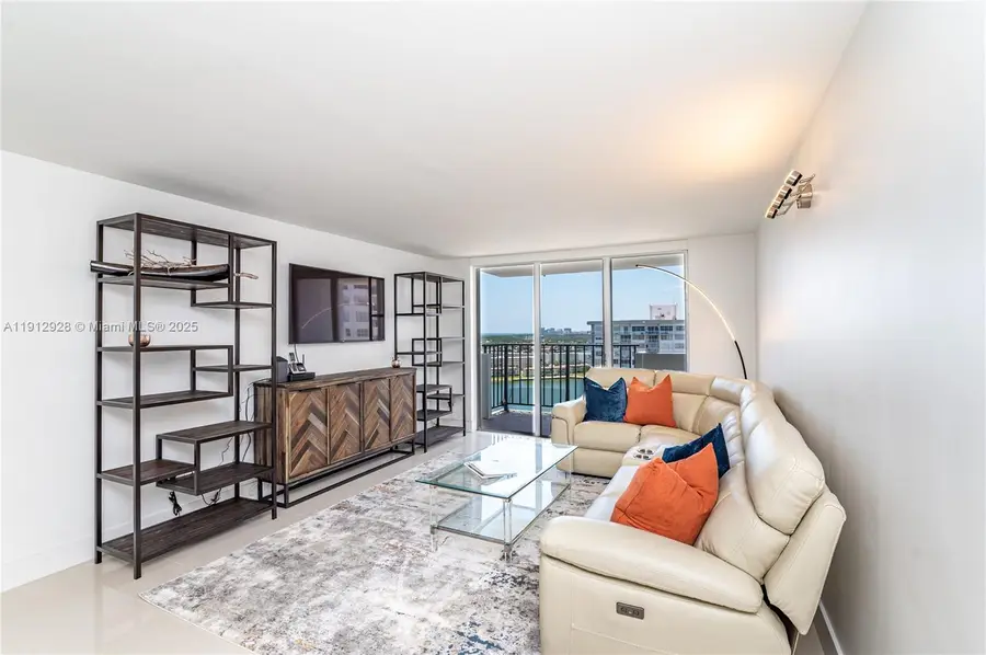 2780 NE 183rd St #2014, Aventura, FL 33160 - Image #3