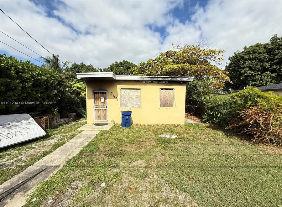1865 NW 70th St, Miami, FL 33147 - Image #2