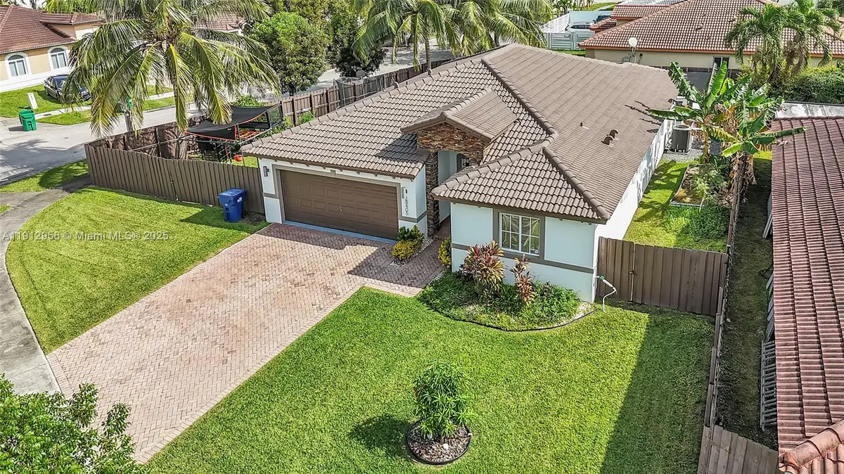 28405 SW 134th Ct, Homestead, FL 33033 - Image #1