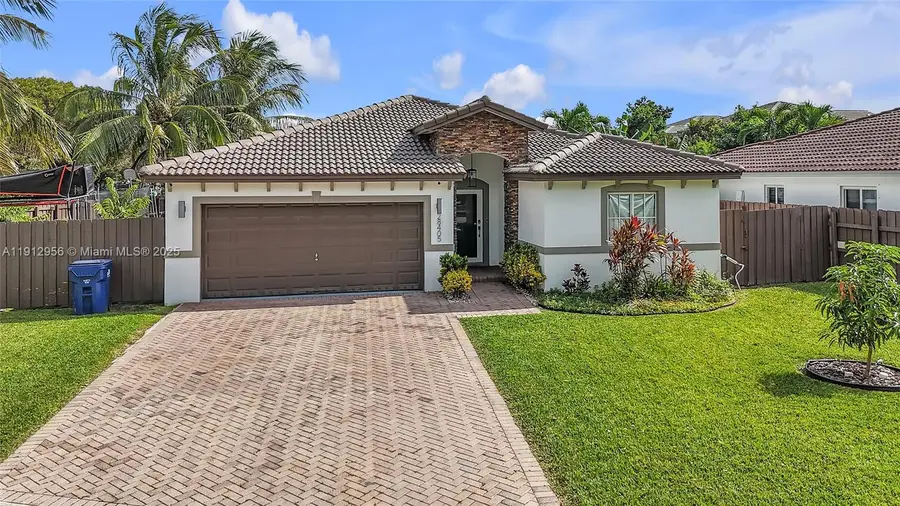 28405 SW 134th Ct, Homestead, FL 33033 - Image #3