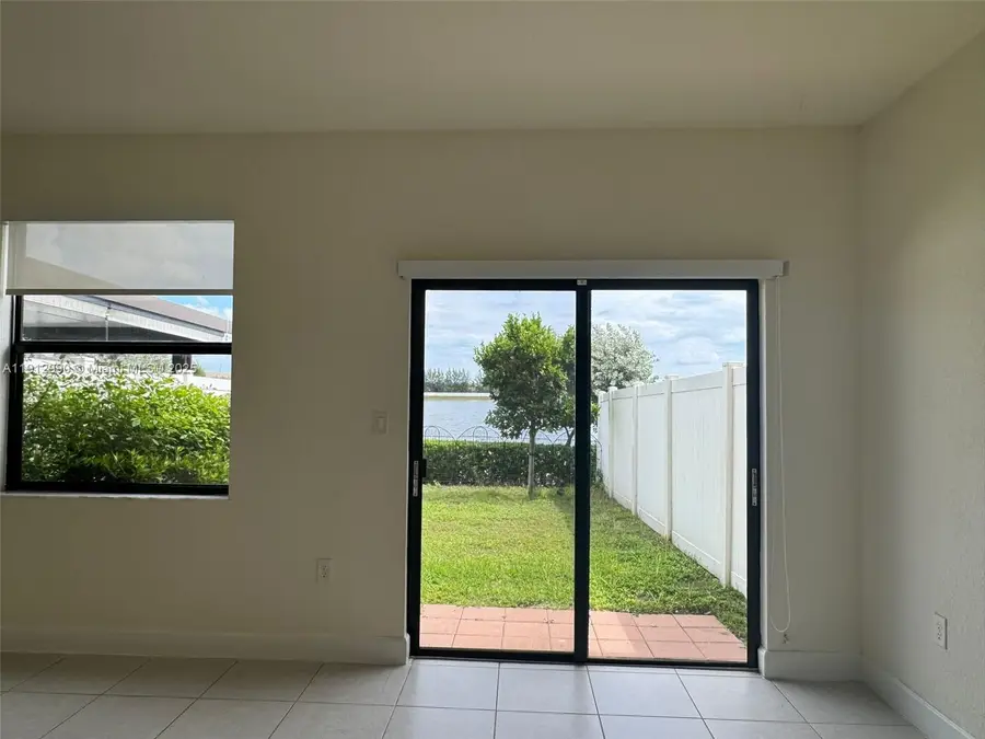 11325 W 34th Way, Hialeah, FL 33018 - Image #3