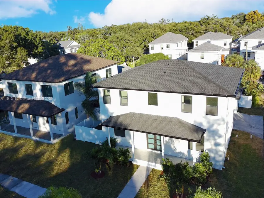 2925 13th St N, Saint Petersburg, FL 33704 - Image #3