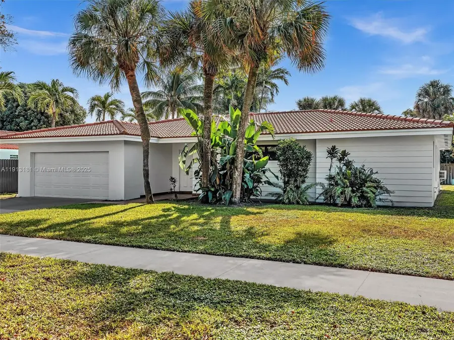 6360 Simmons St, Miami Lakes, FL 33014 - Image #3