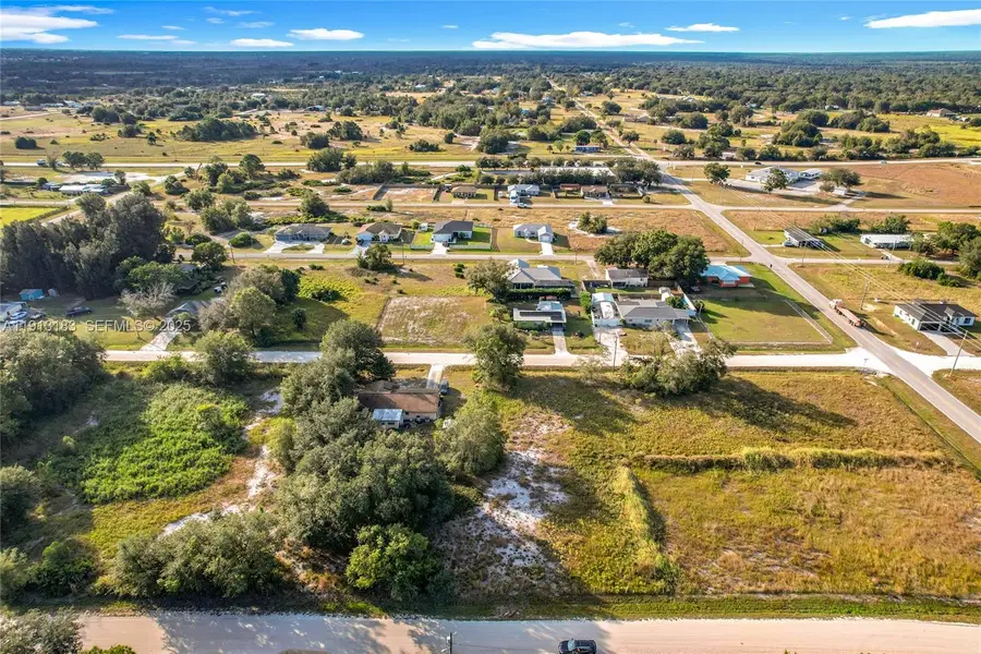 2645 W Perry Rd, Avon Park, FL 33825 - Image #3