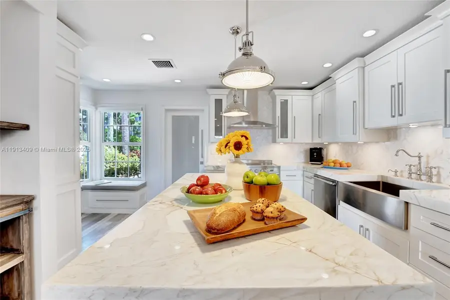 203 Ocean Dunes Cir, Jupiter, FL 33477 - Image #2