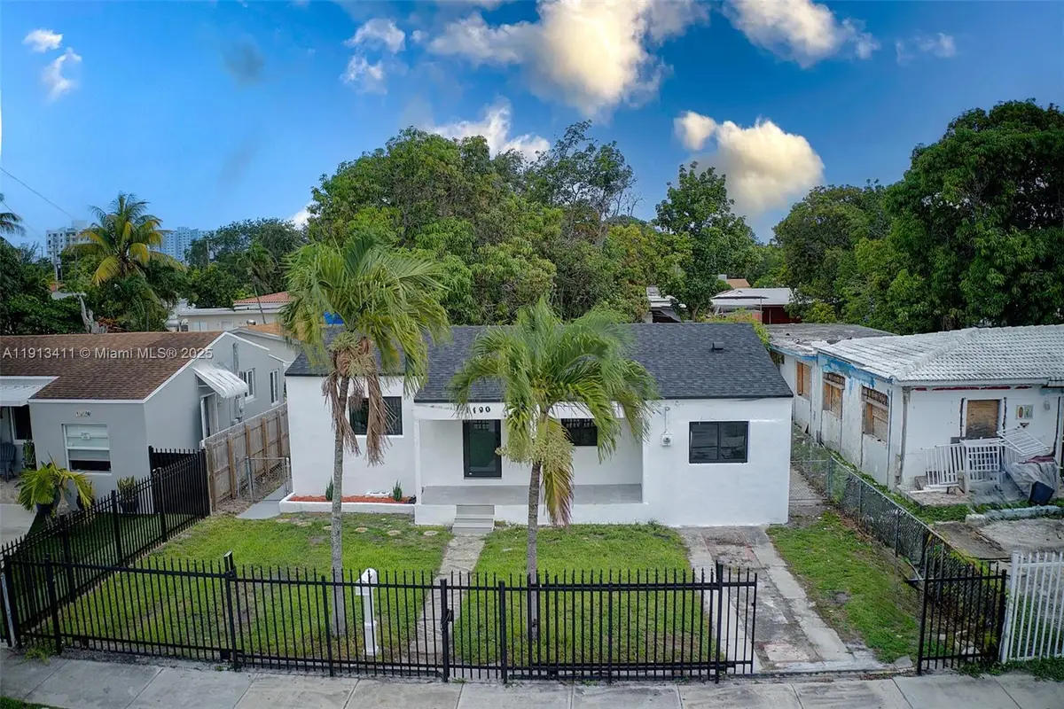 1426 NW 28th St, Miami, FL 33142 - Image #1