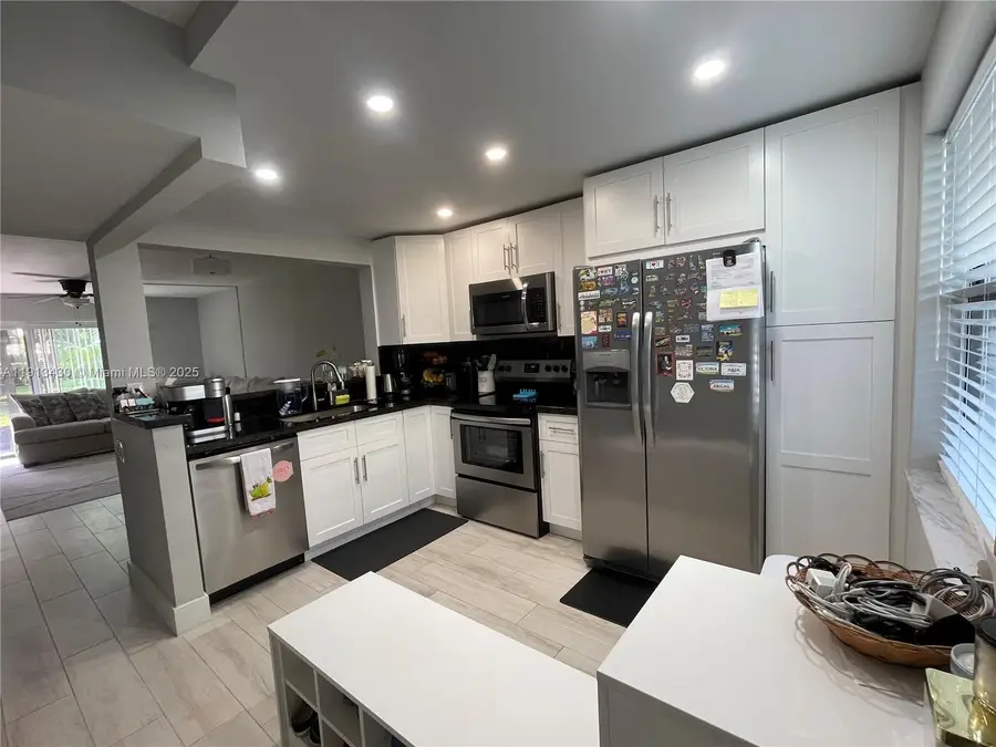 1290 S Military Trl #411, Deerfield Beach, FL 33442 - Image #2