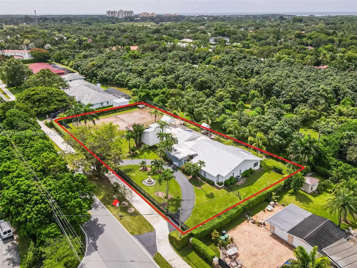 6900 SW 136th St, Kendall Palmetto Bay, FL 33156 - Image #1