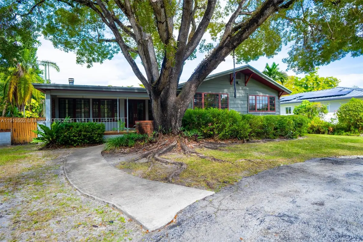 6551 SW 75th Ter, South Miami, FL 33143 - Image #1