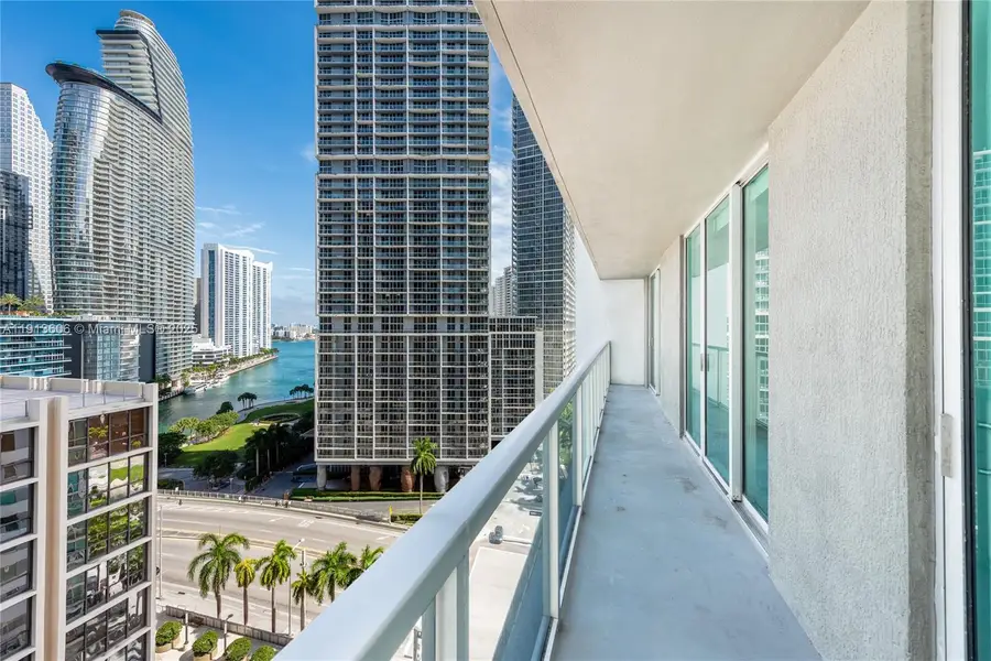 500 Brickell Av #1505, Miami, FL 33131 - Image #2