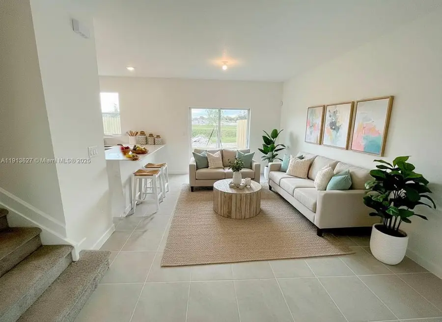 12354 NW 23rd Ct, Miami, FL 33167 - Image #2