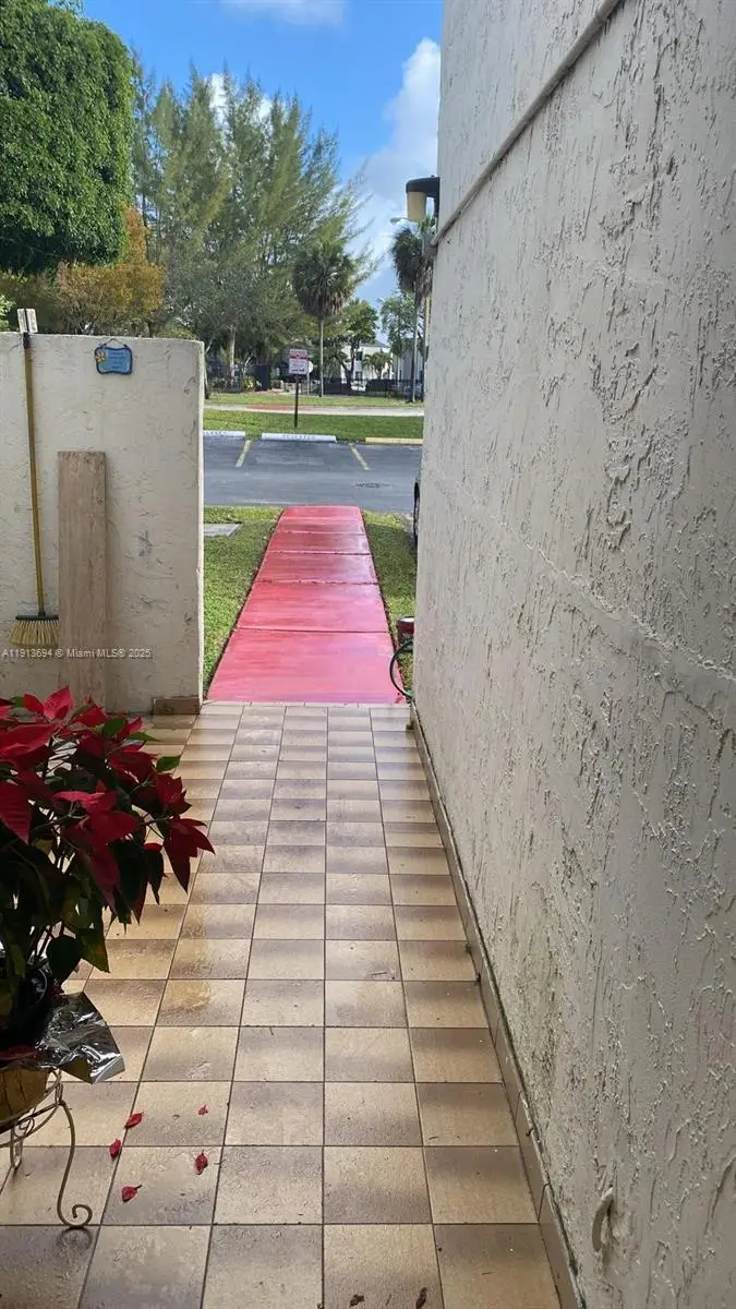 10454 NW 5th Ter #4-30, Miami, FL 33172 - Image #3