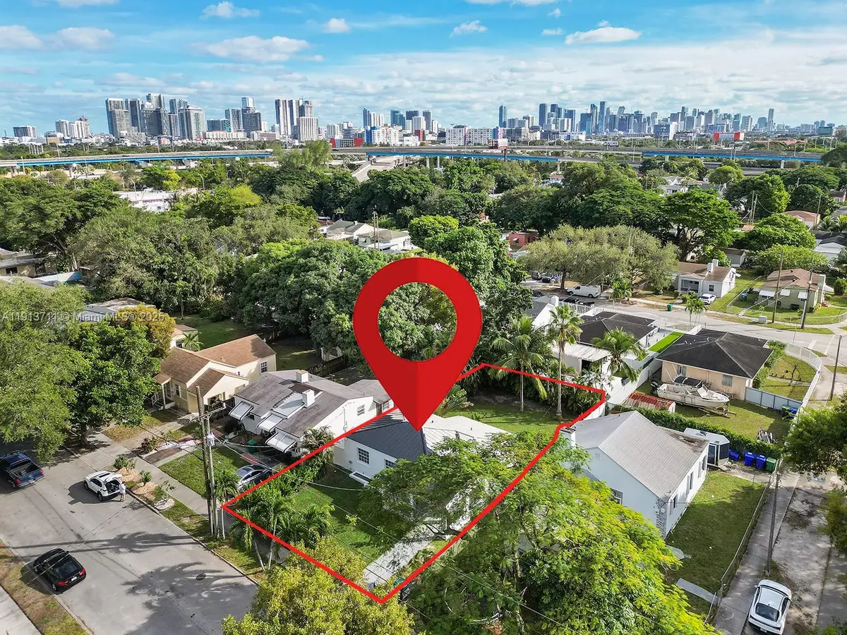 794 NW 45th St, Miami, FL 33127 - Image #1