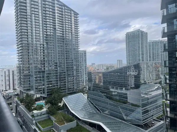 801 S Miami Ave #2207, Miami, FL 33130