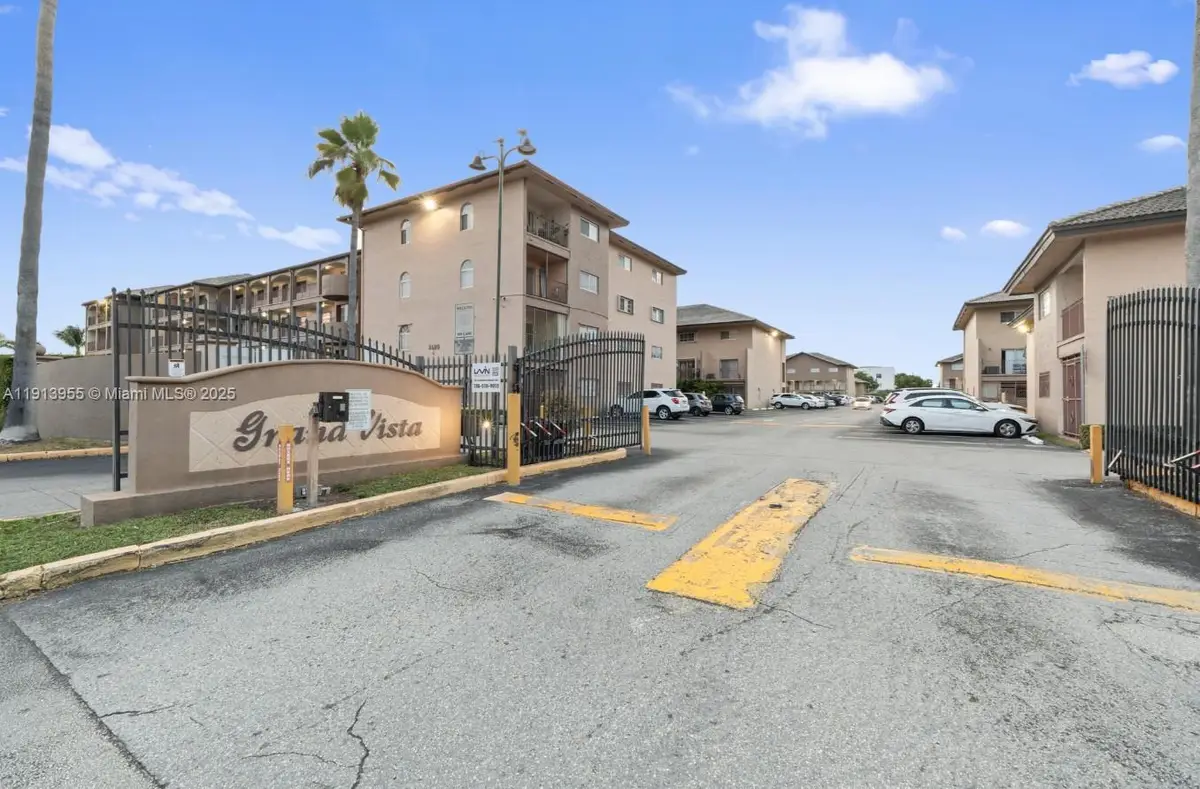 8851 NW 119th St #2103-2, Hialeah Gardens, FL 33018 - Image #1