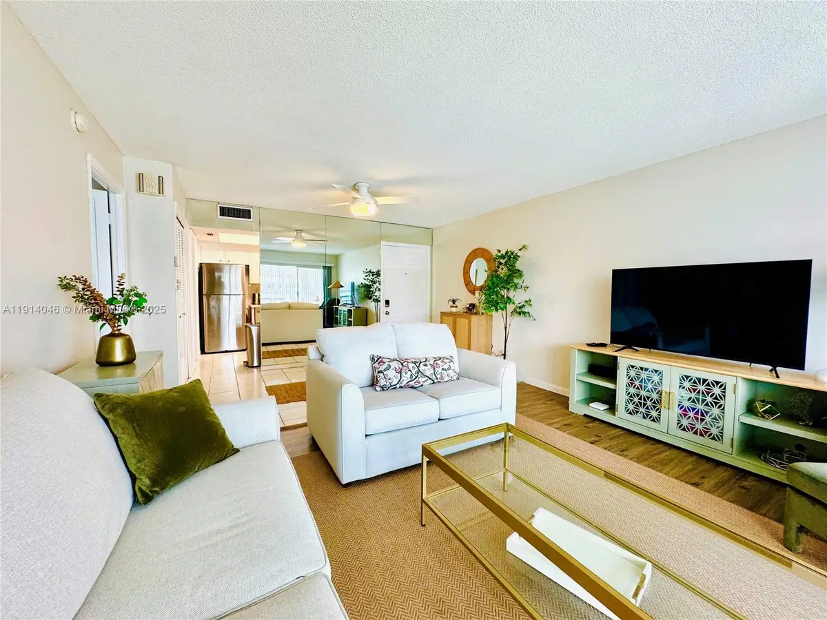 Address Withheld By Seller, Fort Lauderdale, FL 33308 - Image #1