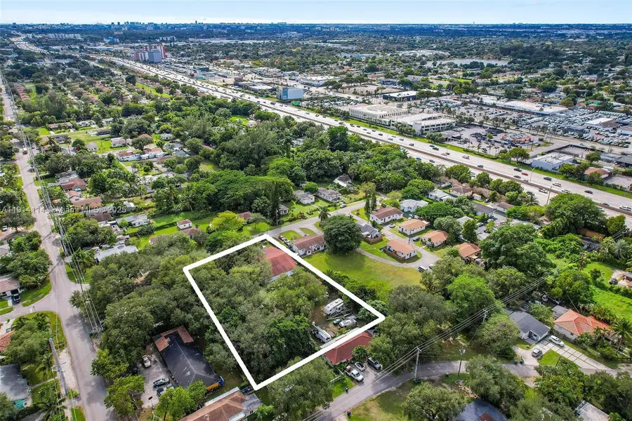 535 NW 90th St, El Portal, FL 33150 - Image #2