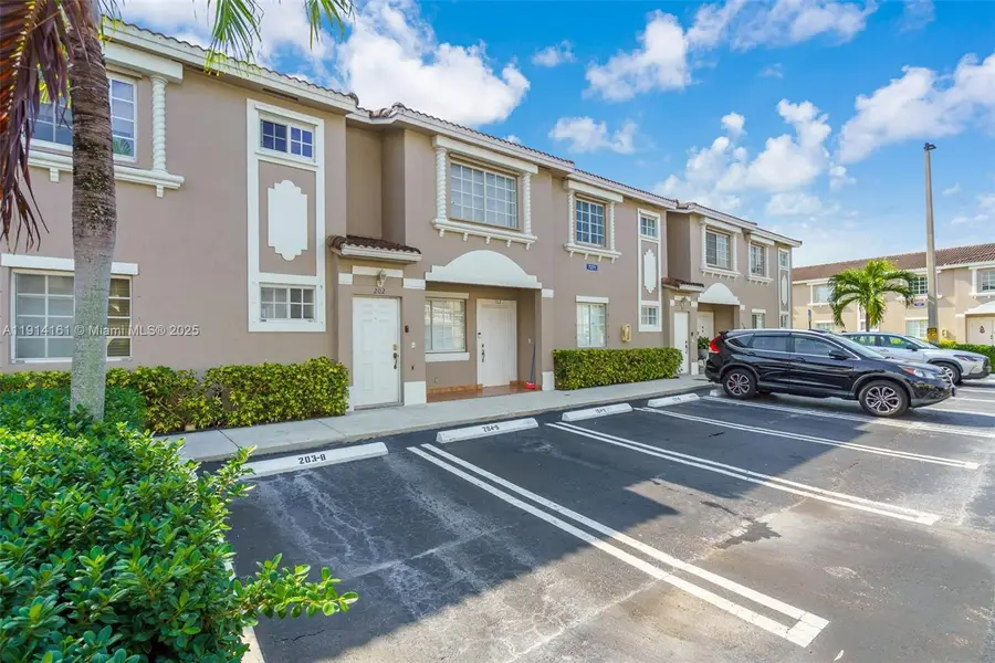 7271 NW 174th Ter #202, Hialeah, FL 33015 - Image #2