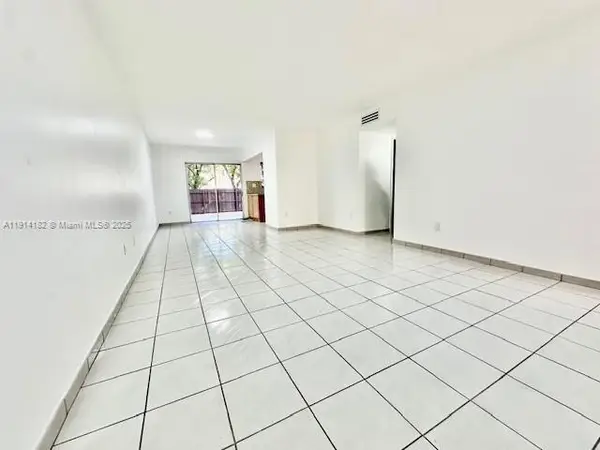 10851 SW 2nd St #K106, Sweetwater, FL 33174