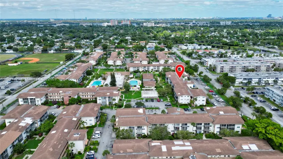 16790 NE 14th Ave #206, Miami, FL 33162 - Image #3