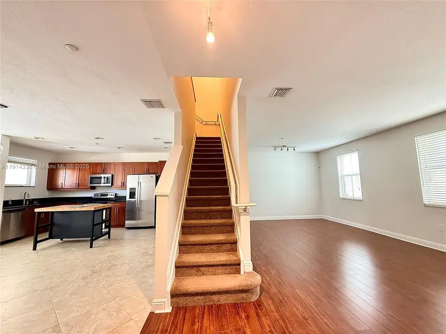 312 SW 14th Ave, Fort Lauderdale, FL 33312 - Image #3