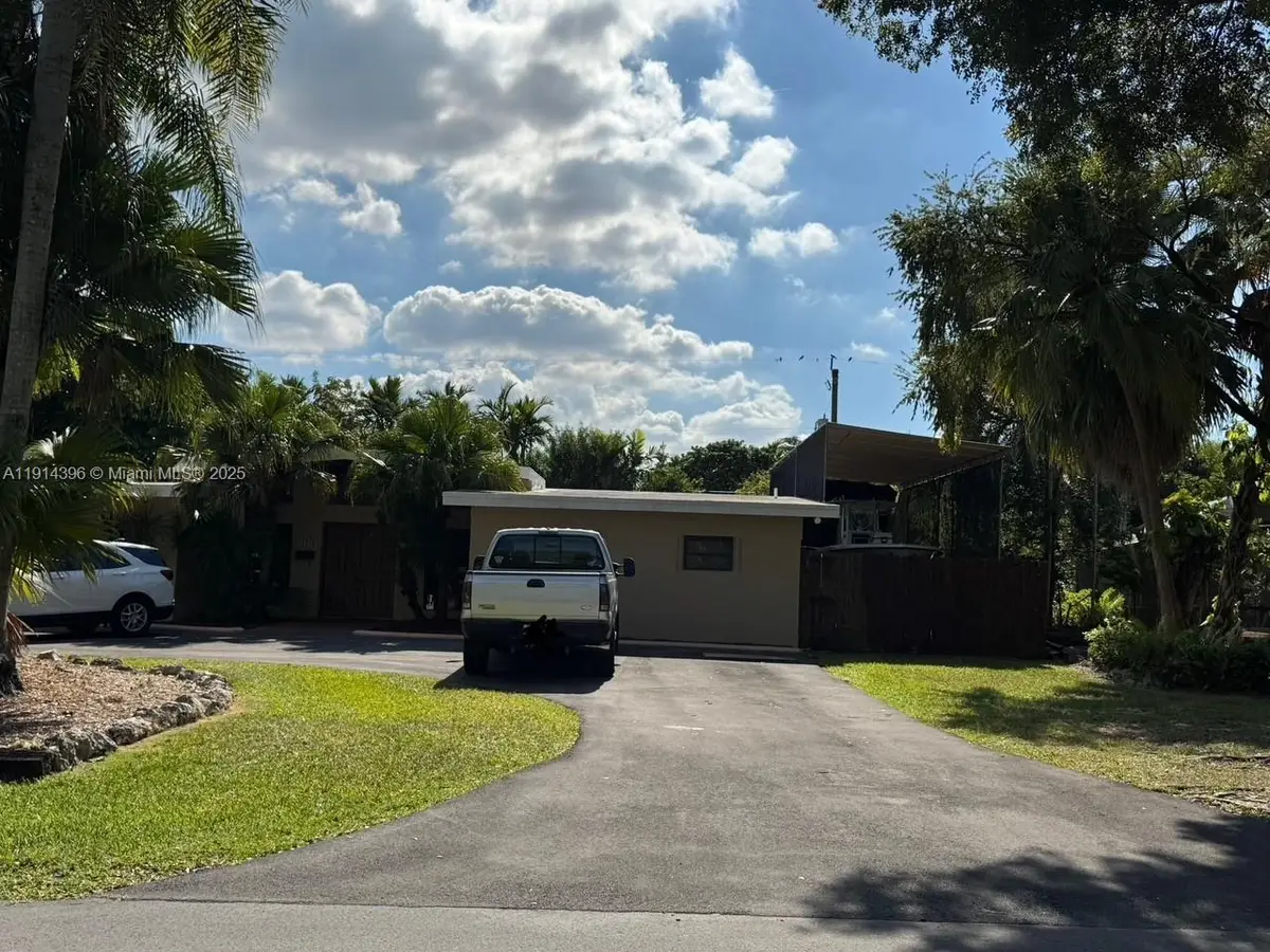 10440 SW 110th St, Miami, FL 33176 - Image #1