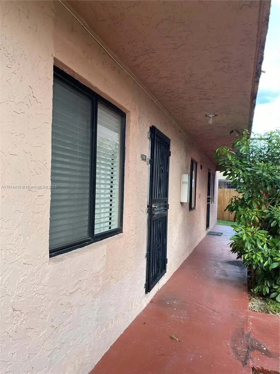 2150 W 60th St #11104, Hialeah, FL 33016 - Image #2