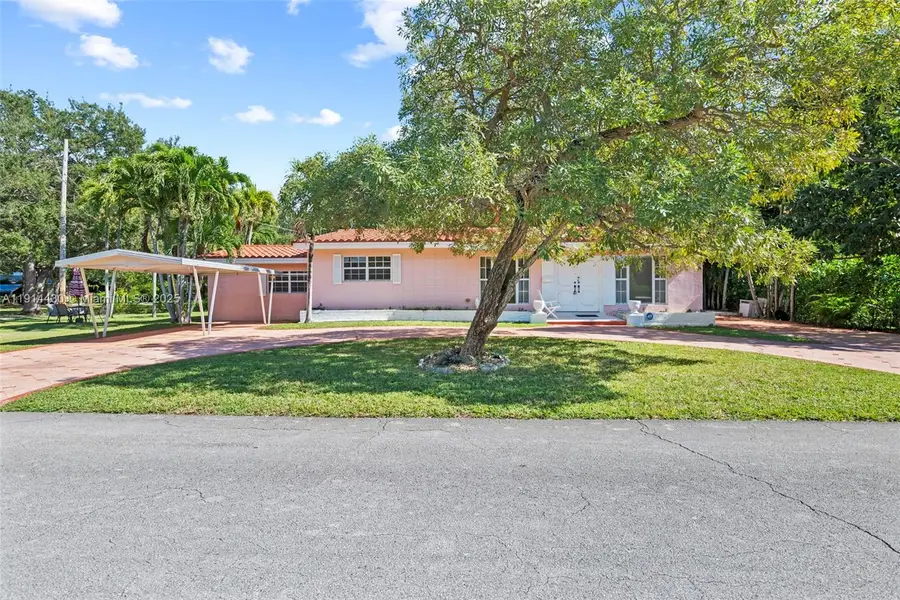 700 NE 118th St, Biscayne Park, FL 33161 - Image #3
