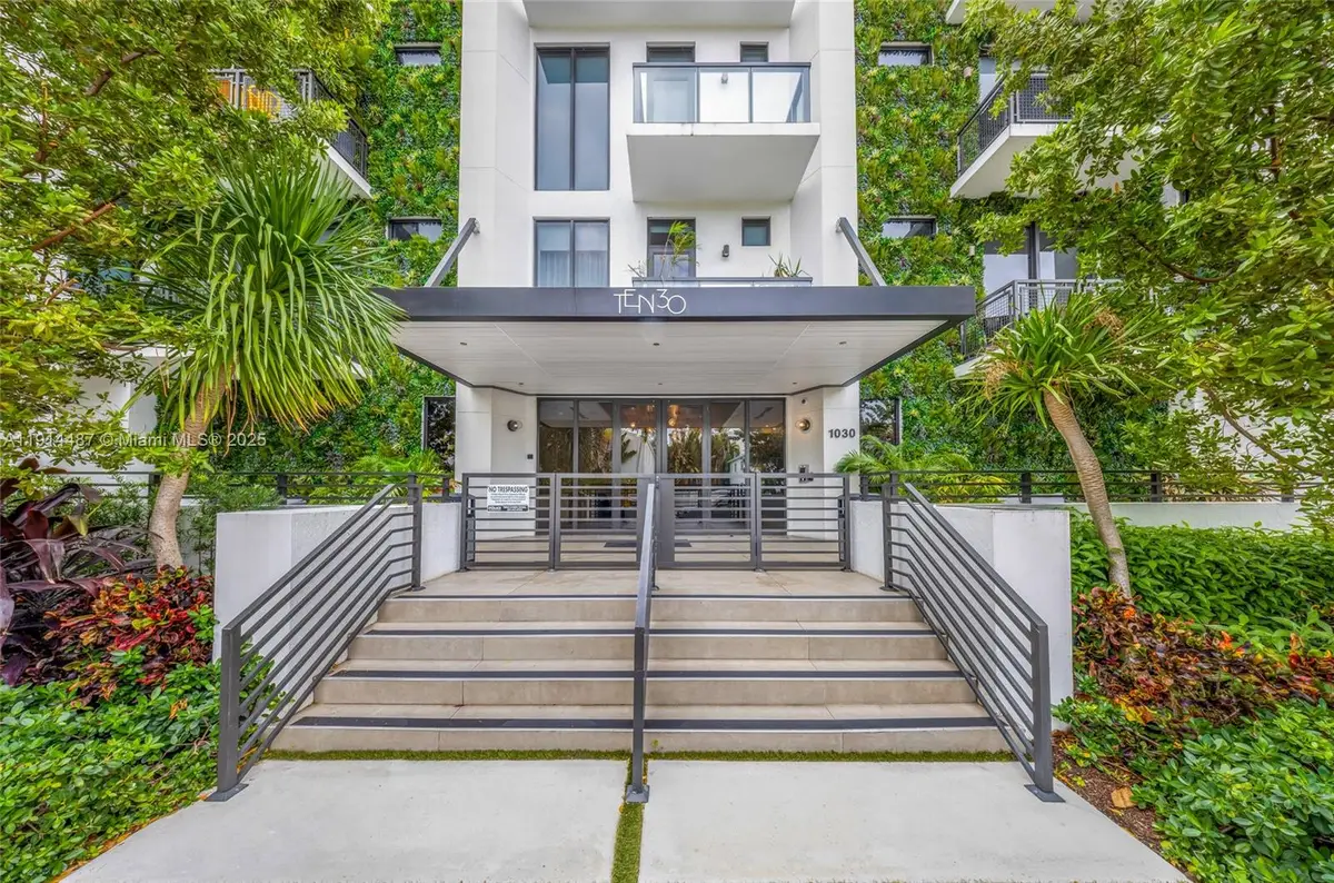 1030 15th St #306, Miami Beach, FL 33139 - Image #1