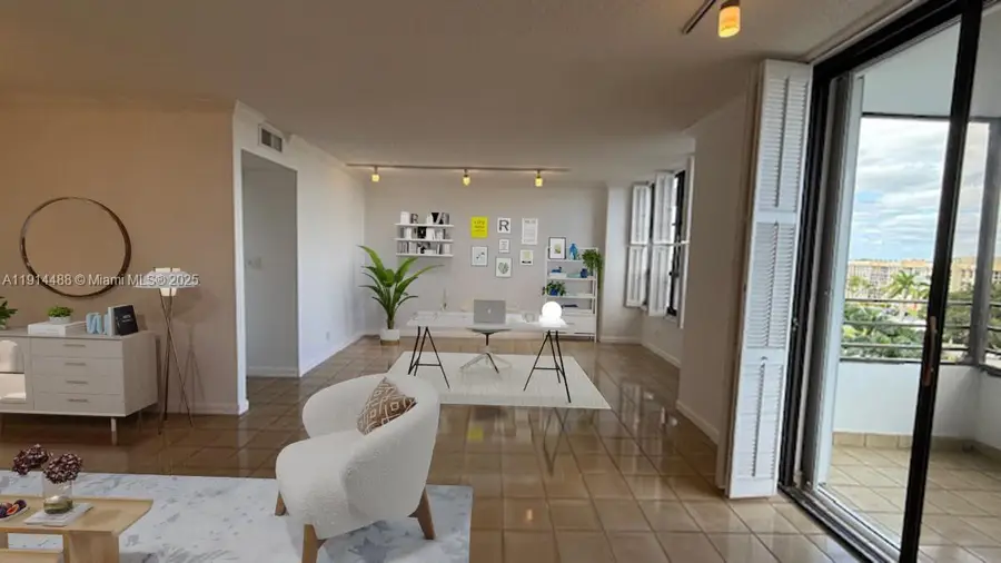 600 Three Islands Blvd #402, Hallandale Beach, FL 33009 - Image #3