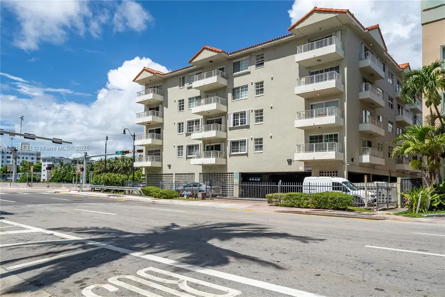 2600 Collins Ave #308, Miami Beach, FL 33140 - Image #2