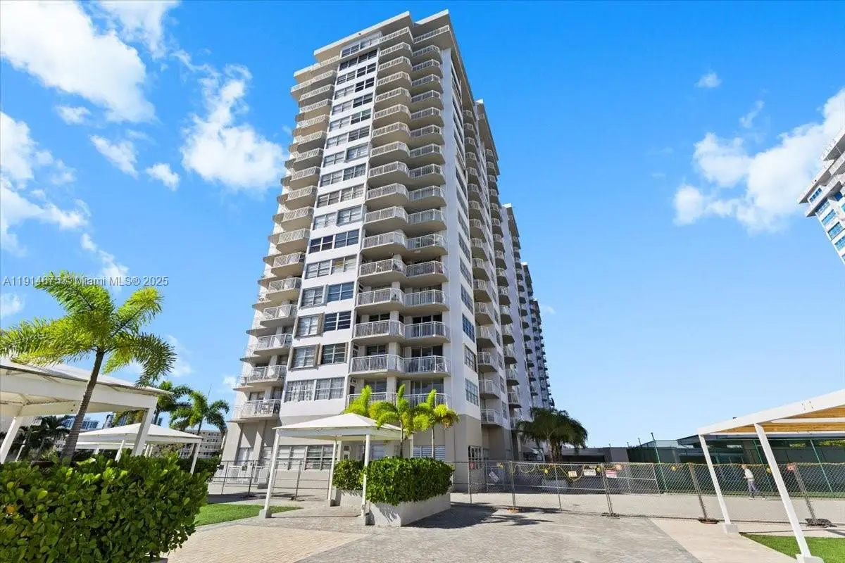 18011 Biscayne Blvd *boat Slip* #& 1603, Aventura, FL 33160 - Image #1