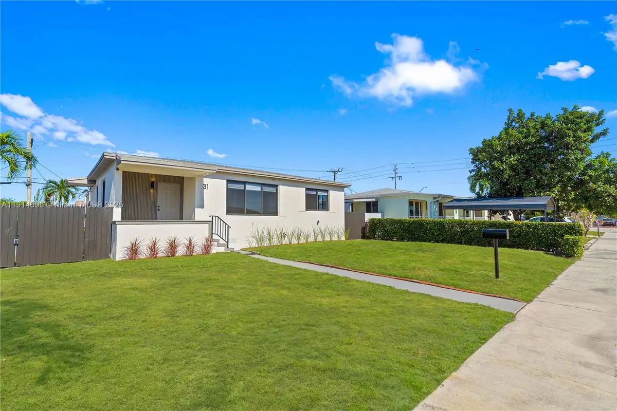 31 W 64th St, Hialeah, FL 33012 - Image #1