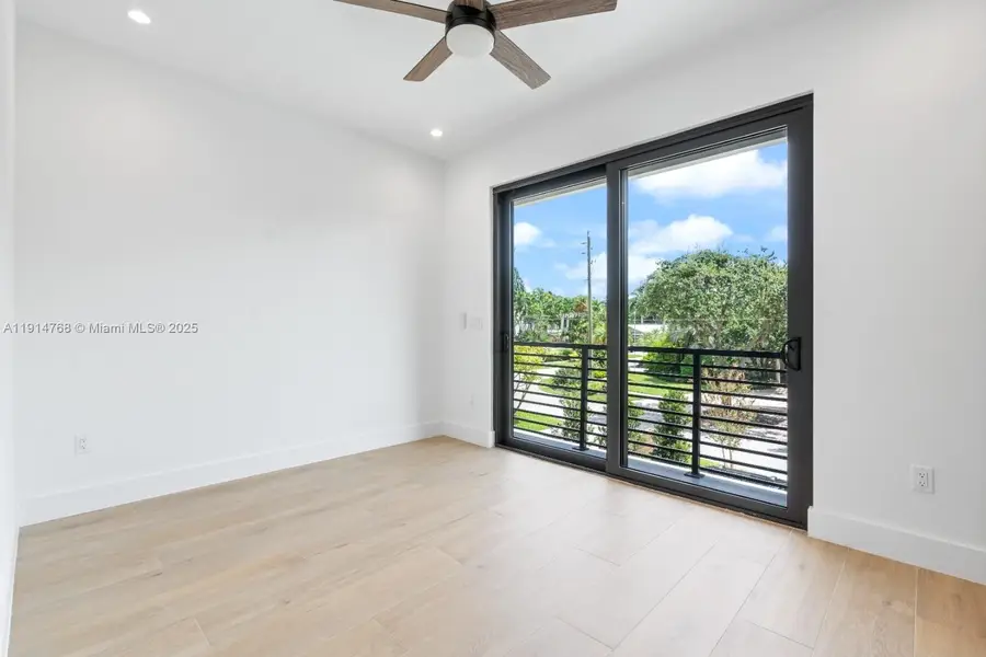 205 NE 17th Ave, Fort Lauderdale, FL 33301 - Image #3