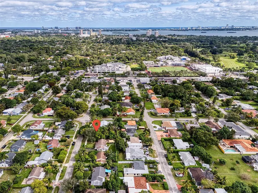 480 NE 110th St, Miami, FL 33161 - Image #2
