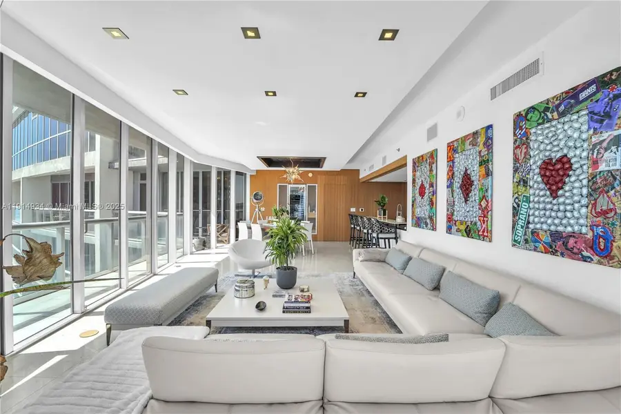 465 Brickell Ave #1001, Miami, FL 33131 - Image #3