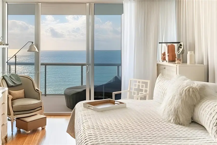 6799 Collins Ave #LPH04, Miami Beach, FL 33141 - Image #2