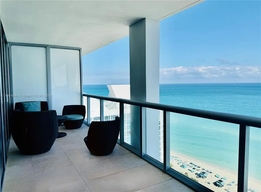 6799 Collins Ave #LPH04, Miami Beach, FL 33141 - Image #3