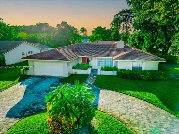 284 NW 92nd Ave, Coral Springs, FL 33071