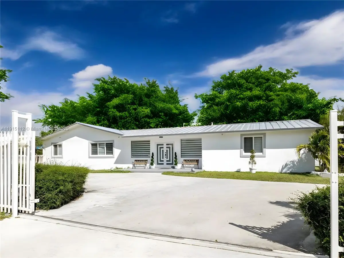 12601 SW 204th St, Miami, FL 33177 - Image #1