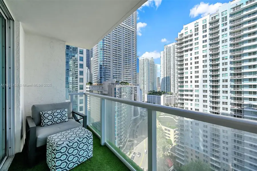 1155 Brickell Bay Dr #2004, Miami, FL 33131 - Image #3