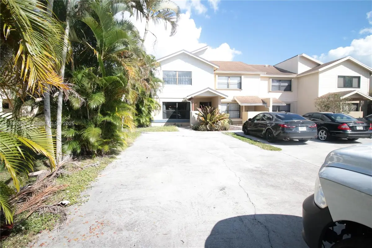 1602 Montauk Dr, Wellington, FL 33414 - Image #1