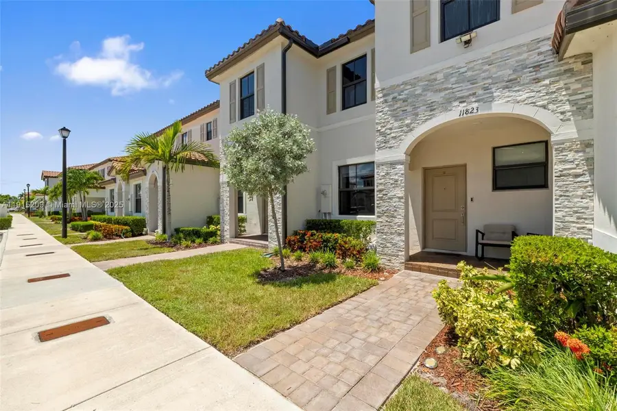 11823 SW 247th Ter, Homestead, FL 33032 - Image #3