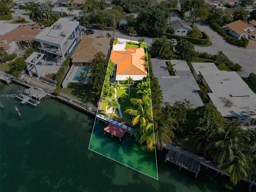 9316 Bay Dr, Surfside, FL 33154 - Image #2